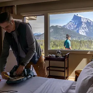 The Juniper & Bistro Otel Banff